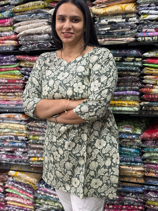 STRAIGHT TUNIC (PURE CAMRIC COTTON)