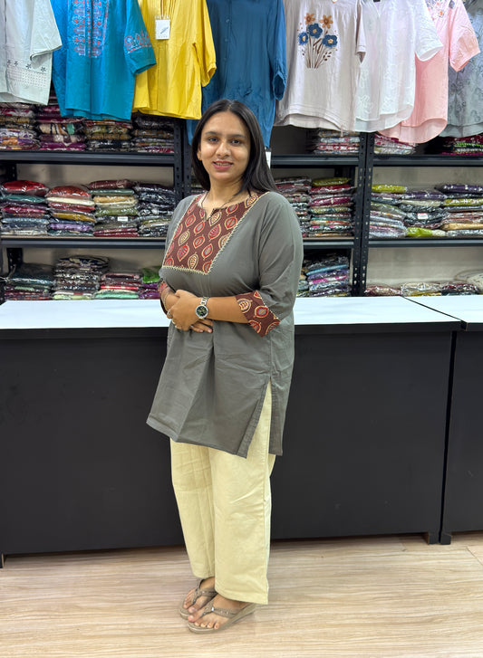 TUNIC (PURE CAMRIC COTTON)