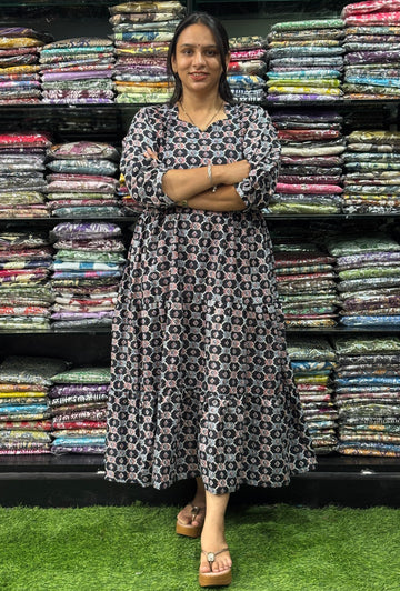 ROUND  ONEPIECE (PURE CAMRIC COTTON)