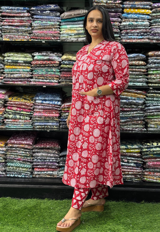 ALINE KURTI-PANT (PURE COTTON,V-NECK)