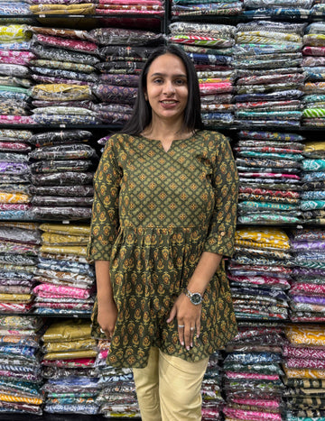 PURE COTTON ROUND TUNIC