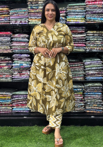 ALINE KURTI-PANT (PURE CAMRIC COTTON)