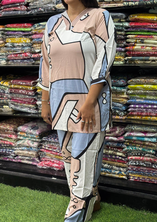 STRAIGHT SHORT KURTI  WITH PLAZO (HEAVY 22KG RAYON)