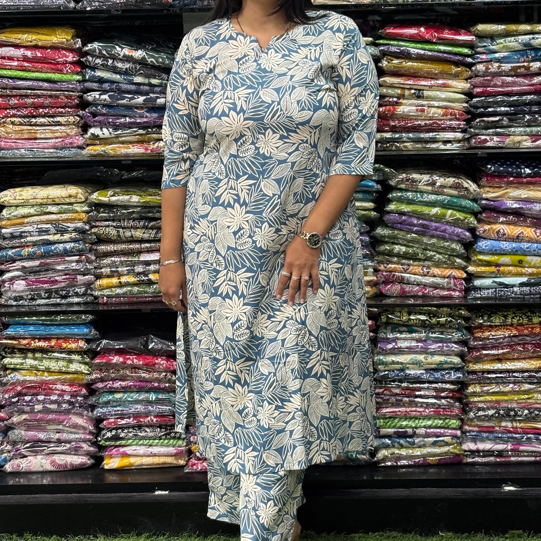 ALINE KURTI WITH PLAZO (RAYON)