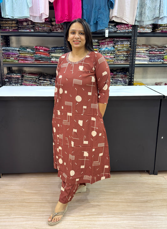 ALINE KURTI WITH PLAZO (HEAVY 22KG RAYON)