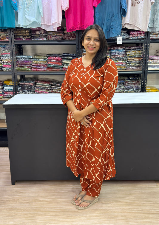 ALINE KURTI WITH PANT (HEAVY 22KG RAYON)