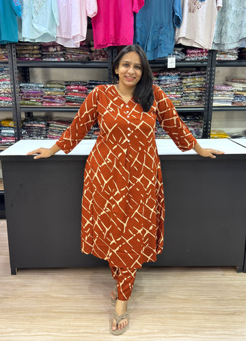 ALINE KURTI WITH PANT (HEAVY 22KG RAYON)
