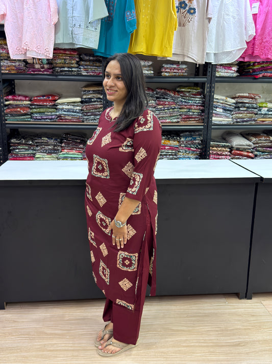 STRAIGHT KURTI WITH PLAZO (DHABU COTTON)