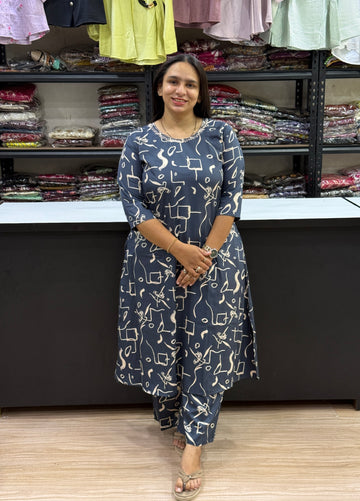 ALINE KURTI PLAZO  (HEAVY RAYON)