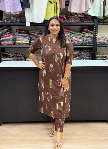 STRAIGHT KURTI PANT  (HEAVY RAYON)