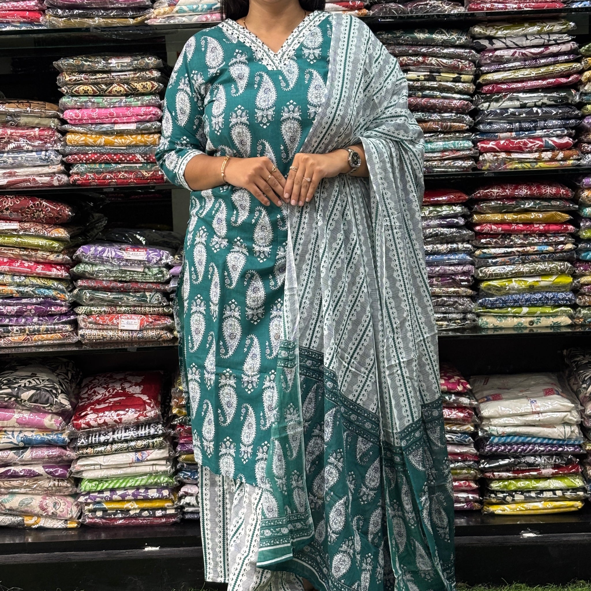 STRAIGHT KURTI WITH PLAZO & DUPATTA (PURE CAMRIC COTTON,COTTON LINING)