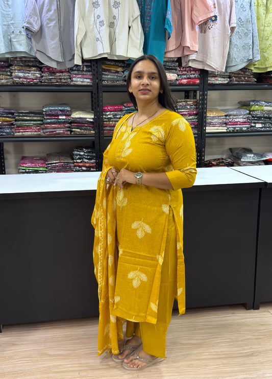 STRAIGHT KURTI PLAZO DUPATTA (PURE CAMRIC COTTON WITH WORK)