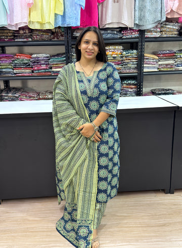 STRAIGHT KURTI PLAZO DUPATTA (PURE CAMRIC COTTON)