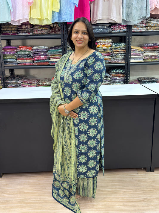 STRAIGHT KURTI PLAZO DUPATTA (PURE CAMRIC COTTON)