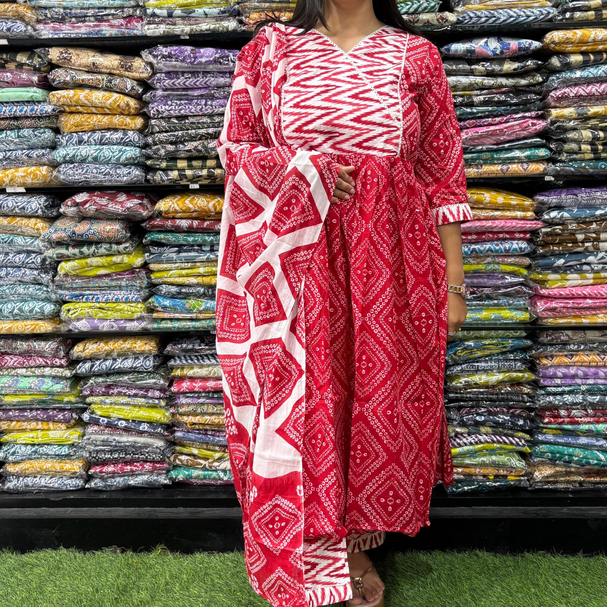 PURE COTTON ROUND KURTI WITH LINING  &  PANT-DUPATTA