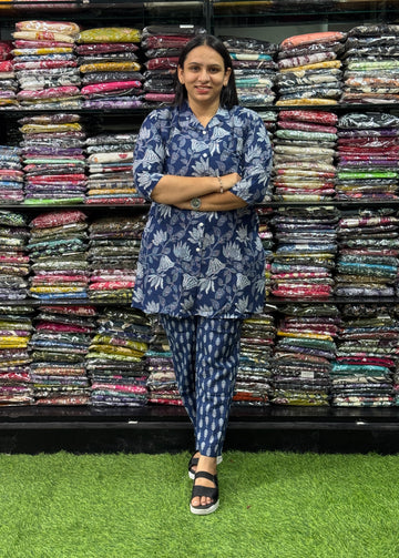 STRAIGHT TUNIC WITH PENT (PURE CAMRIC COTTON,COTTON ASTAR(LINING))