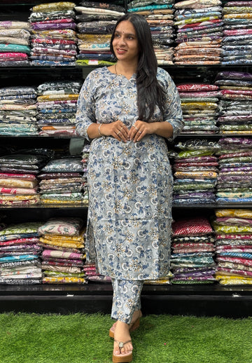 STRAIGHT KURTI WITH PANT (PURE RAYON)