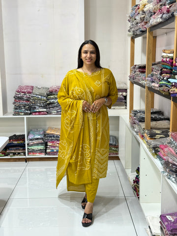 STRAIGHT KURTI PLAZO DUPATTA (CAMRIC COTTON)