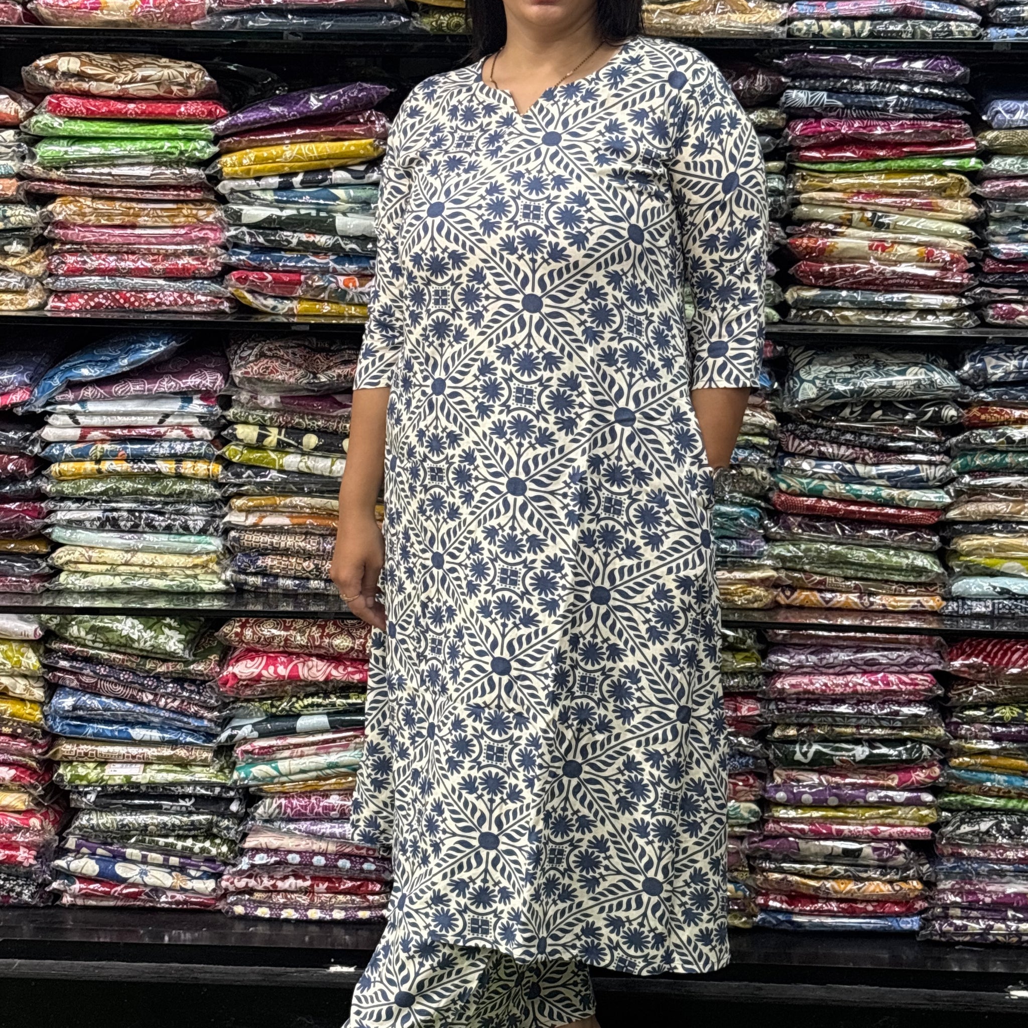 ALINE KURTI WITH PLAZO (PURE RAYON)