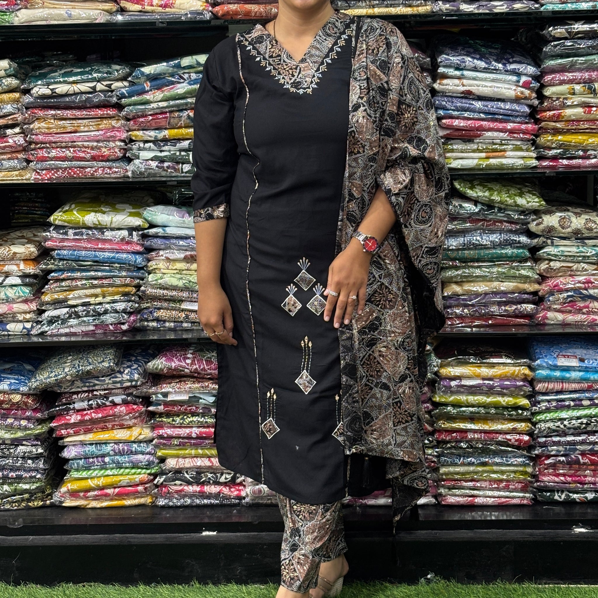 STRAIGHT KURTI PANT WITH DUPATTA (PURE RAYON,HANDWORK)