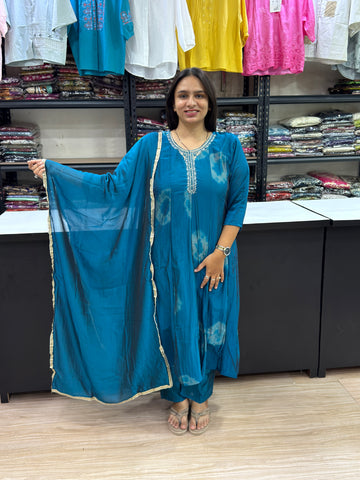 ROUND KURTI PANT DUPATTA (PURE CHINON)