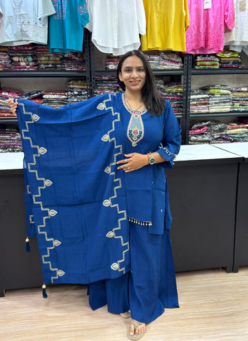 STRAIGHT KURTI PLAZA DUPATTA (CRUSH CHINON)