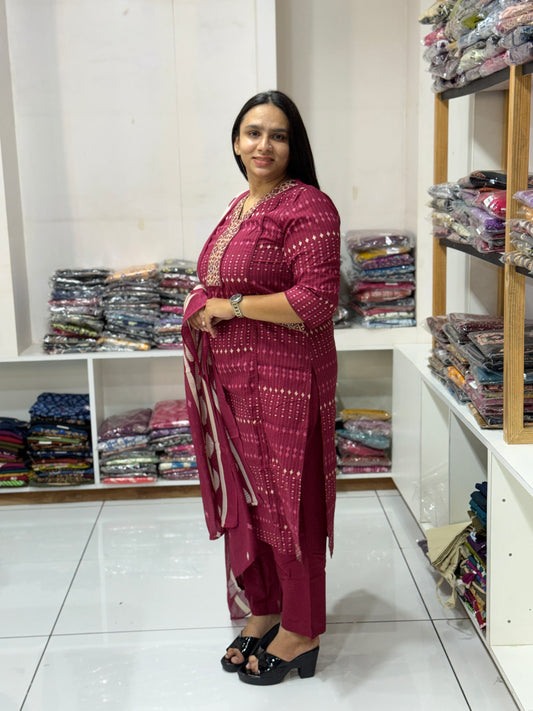 STRAIGHT KURTI PANT DUPATTA (CAMRIC COTTON)