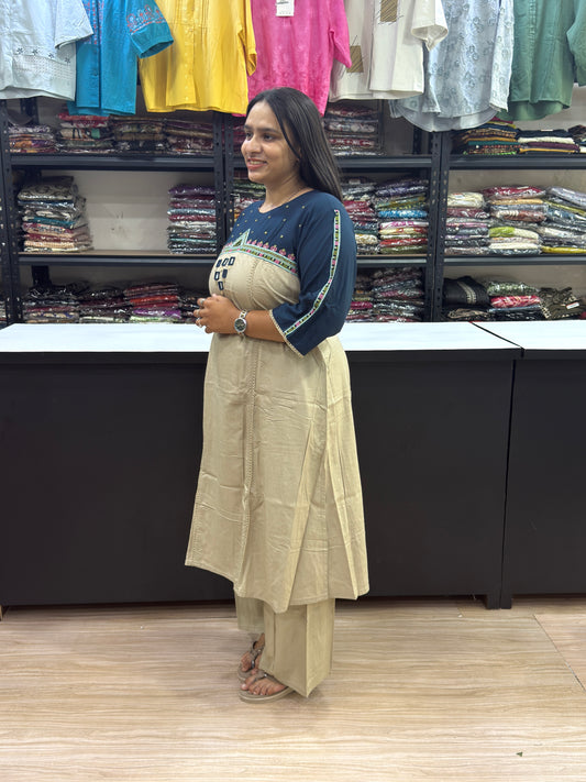 ALINE KURTI PLAZO  (RAYON SUI SLUB)