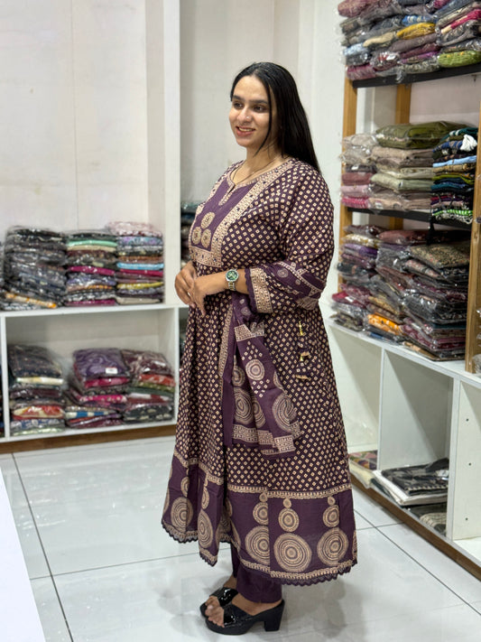 ROUND KURTI PANT DUPATTA (CAMRIC COTTON)