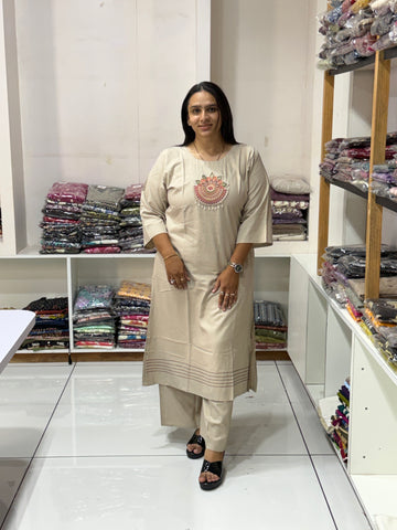ALINE KURTI PLAZO  (RAYON SUI SLUB)