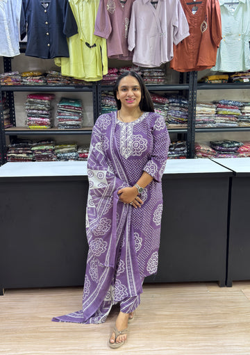 STRAIGHT KURTI PLAZO DUPATTA (MAGIC COTTON)
