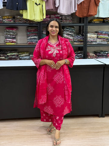 STRAIGHT KURTI PLAZO DUPATTA (MAGIC COTTON)