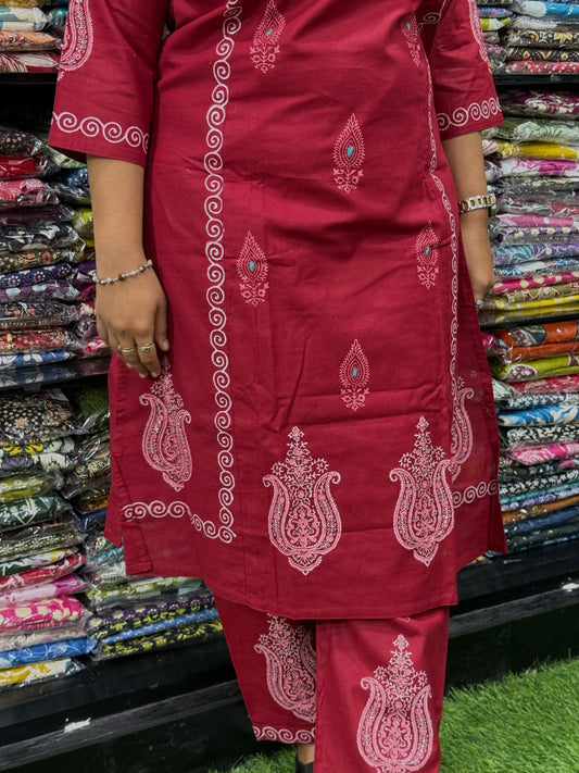 STRAIGHT KURTI WITH PENT(PURE CAMRIC COTTON,TABLE PRINT)