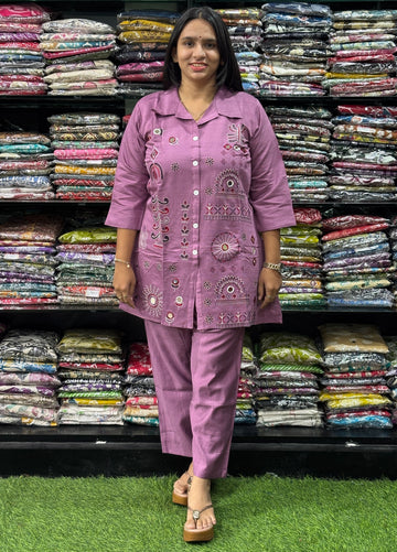 ALINE TUNIC WITH PENT (VERTICAN SILK ,EMBROIDERY)