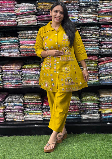 ALINE TUNIC WITH PENT (VERTICAN SILK,EMBROIDERY)