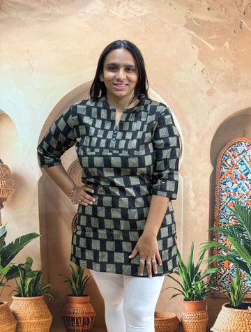 STRAIGHT TUNIC (RAYON)