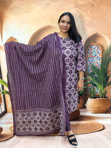 STRAIGHT KURTI PLAZO DUPATTA (PURE CAMRIC COTTON) (WITH WORK)