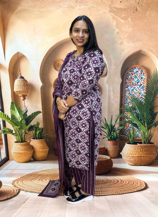 STRAIGHT KURTI PLAZO DUPATTA (PURE CAMRIC COTTON) (WITH WORK)