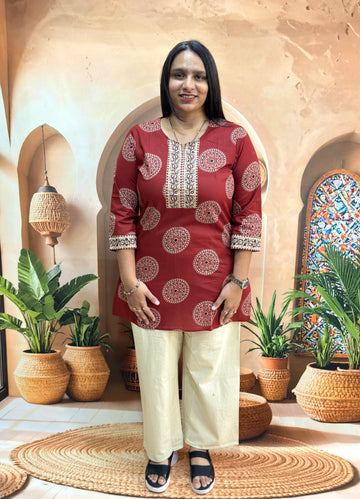 STRAIGHT TUNIC (PURE CAMRIC COTTON)