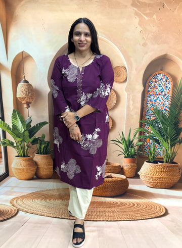 STRAIGHT KURTI (PURE CAMRIC COTTON)