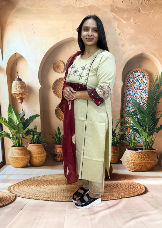 STRAIGHT KURTI PANT DUPATTA (DHABU COTTON , WITH WORK)