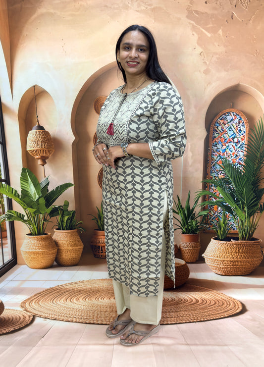 STRAIGHT KURTI (FLEX COTTON,WITH WORK)
