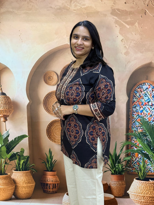STRAIGHT TUNIC (PURE CAMRIC COTTON)