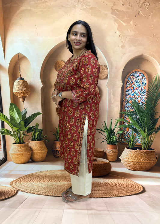 STRAIGHT KURTI (PURE CAMRIC COTTON,WITH WORK)