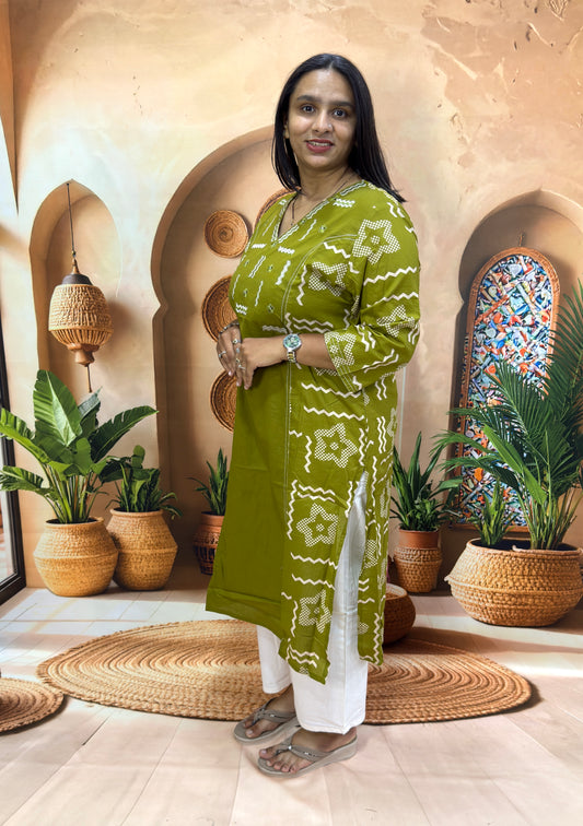 STRAIGHT KURTI (PURE CAMRIC COTTON,WITH WORK)