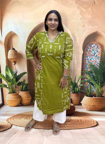 STRAIGHT KURTI (PURE CAMRIC COTTON,WITH WORK)