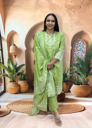 STRAIGHT KURTI PANT DUPATTA (PURE CAMRIC COTTON)