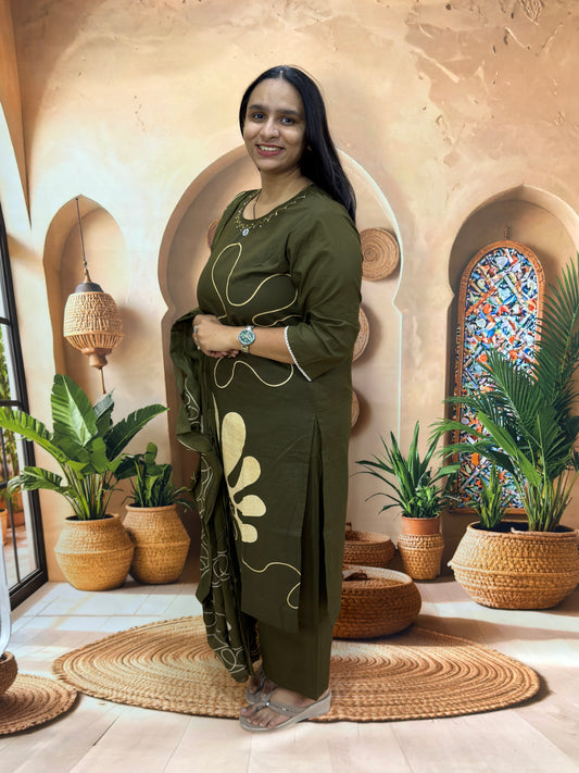 STRAIGHT KURTI PANT DUPATTA (PURE CAMRIC COTTON)
