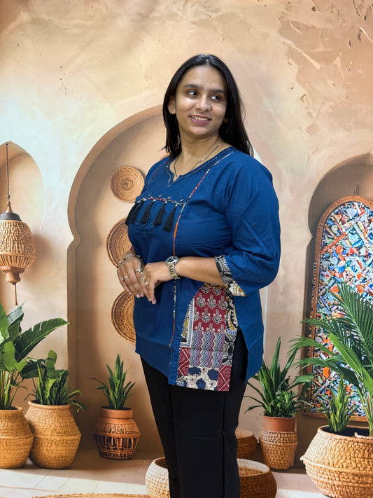 STRAIGHT TUNIC (DHABU COTTON WITH WORK)