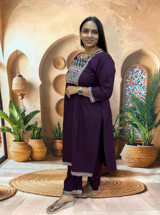 STRAIGHT KURTI PANT (HEAVY RAYON WITH WORK)